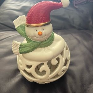 LENOX MERRY AND BRIGHT SNOWMAN FIGURINE 7"  NIB